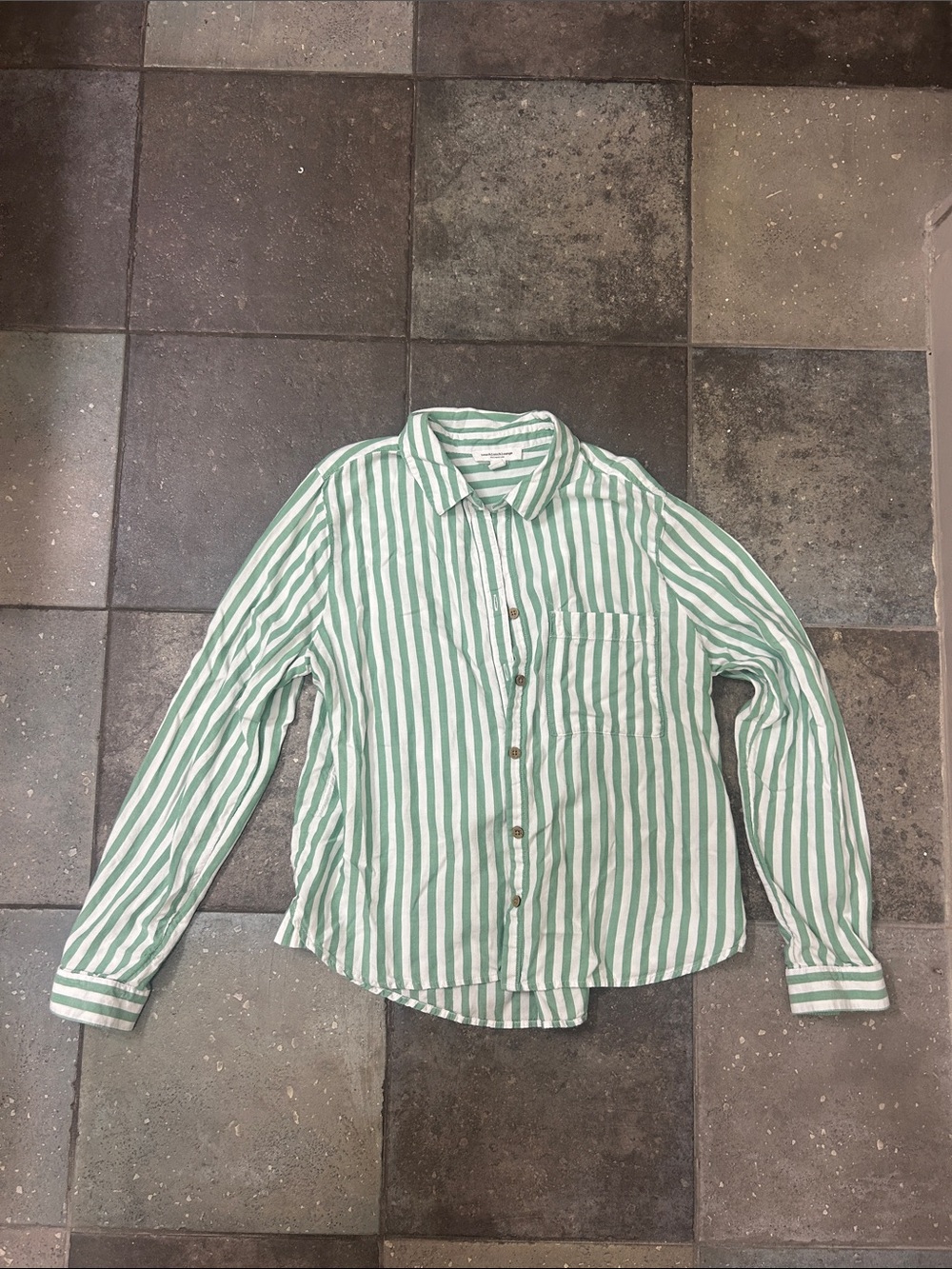 beachlunchlounge Green & White Vertical Stripe Button-Down Shirt